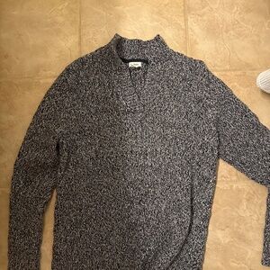 Beautiful black and white cotton sweater by LL Bean